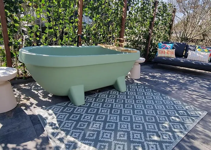 فندق مبيت وإفطار Artisan Hideaway