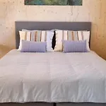 Bed & Breakfast Artisan Hideaway 3*
